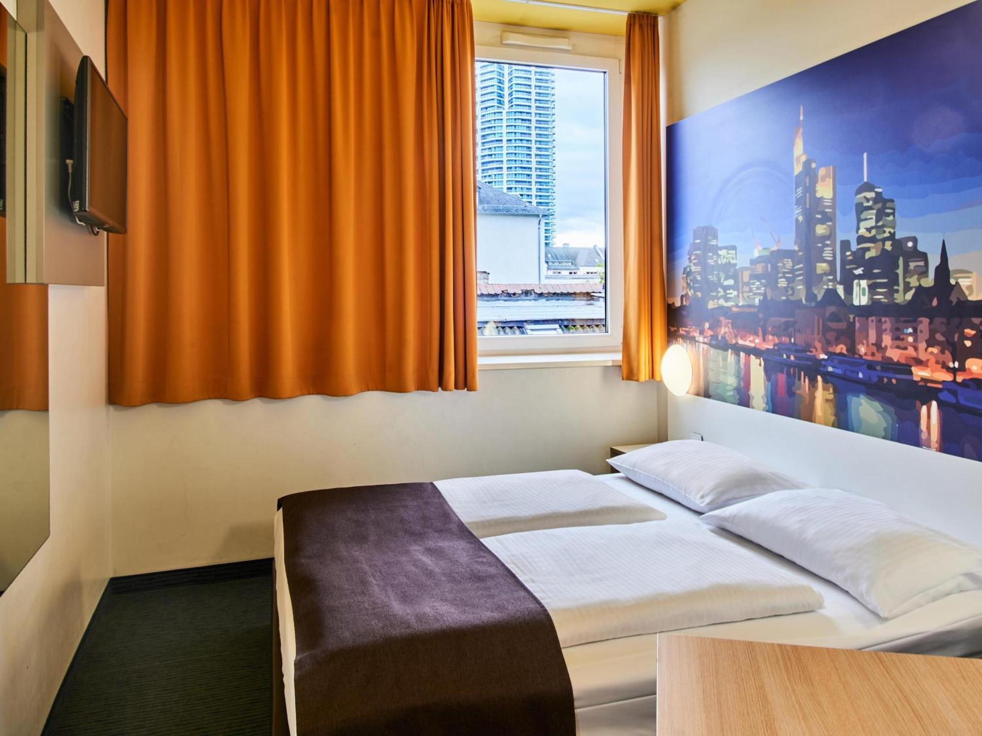 B&B Hotel Frankfurt-Hbf Frankfurt am Main Buitenkant foto